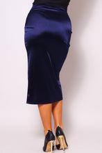 Load image into Gallery viewer, Going Places Gathered Front Crossover Midi Skirt (Blue)